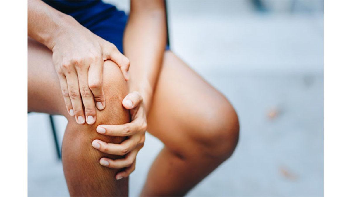 Hava Kötüyken Oluşan Eklem Ağrılarıyla Yağmurun Gerçekten de Bir İlişkisi Var mı Yoksa Bu Durum Şehir Efsanesi mi?