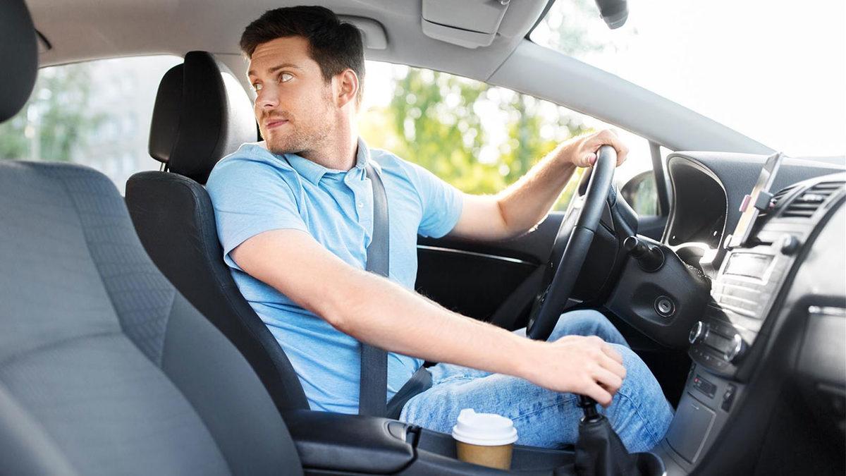 Arabalar Geri Geri Giderken Neden Normalden Farklı Bir Ses Çıkarır?