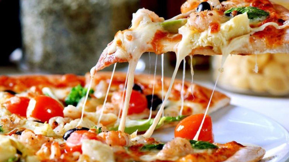 Pizza İtalyanların Yemeği Olmasına Rağmen Dünyanın Dört Bir Yanında Bu Kadar Popüler Olmayı Nasıl Başardı?