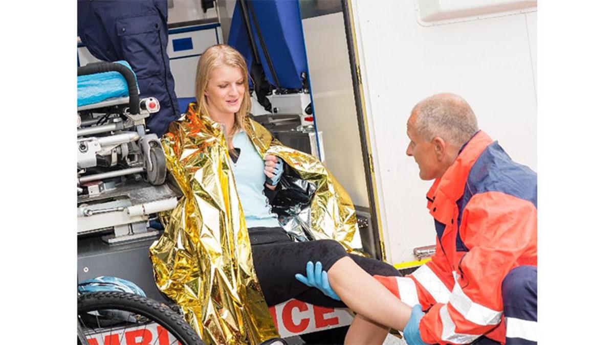 İlkyardımda Kullandığımız Termal Battaniye Aslında NASA’nın Buluşuydu: Biz Amacının Dışında Kullanılıyor Olabilir miyiz?