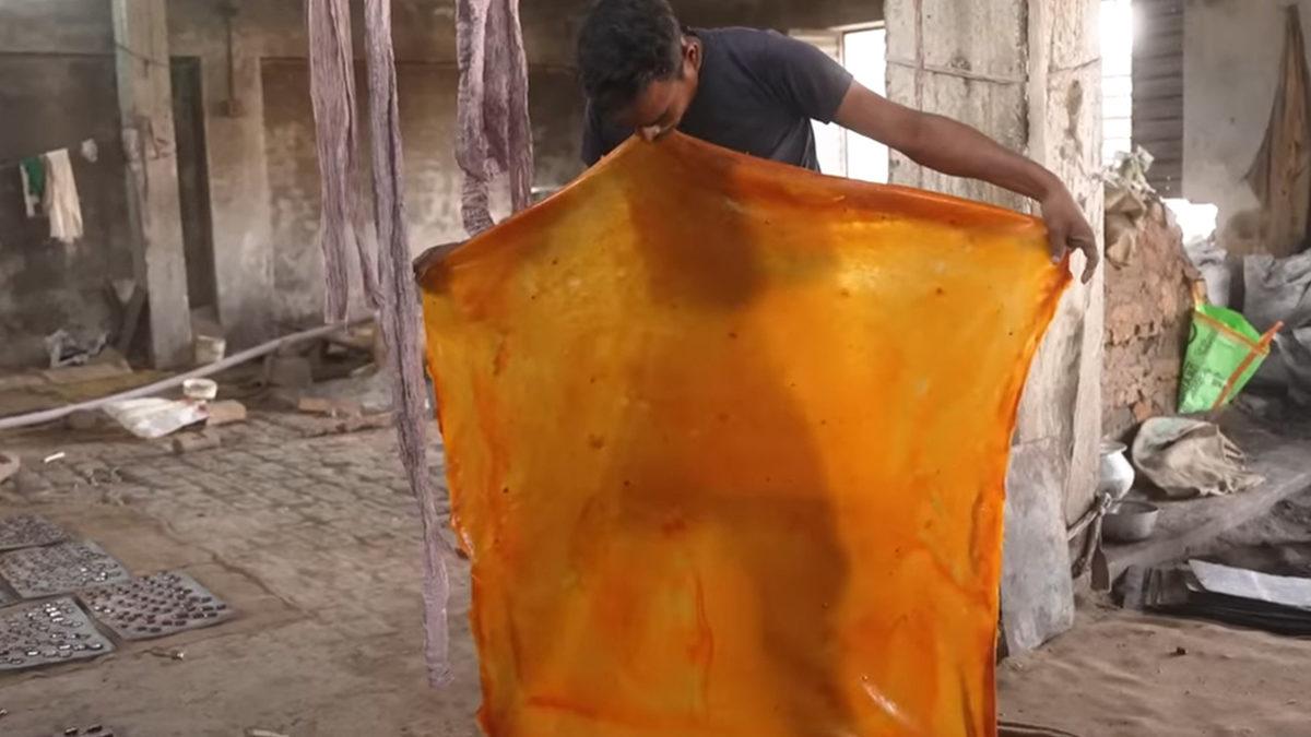 Neredeyse Her Şekerlemenin Arkasında Gördüğümüz E904 Kodu Nedir? Böceklerden Elde Ediliyormuş!