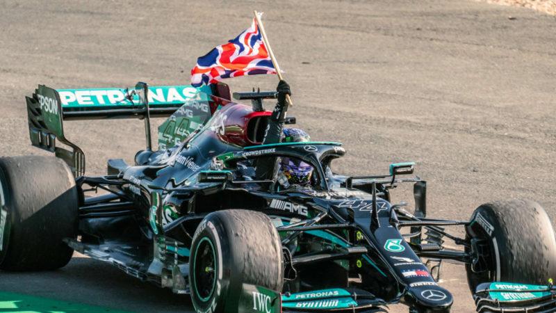 Formula 1’de Britanya GP Sıralama Turları Tamamlandı: Cumartesinin Galibi Mercedes!