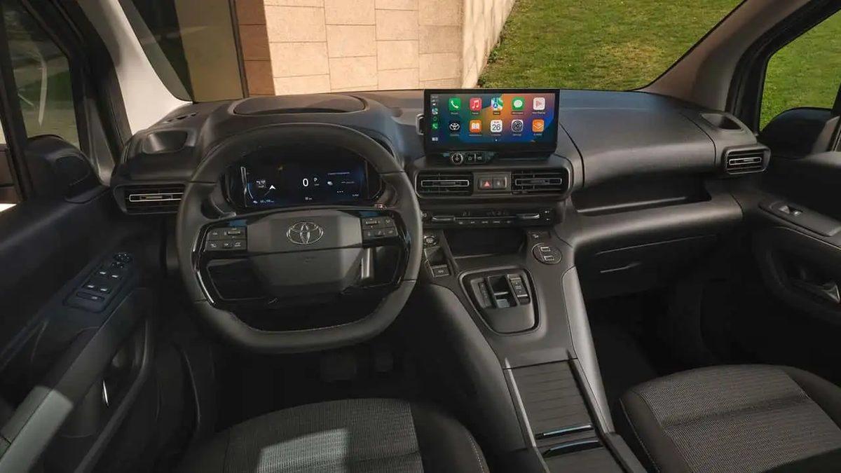 Toyota, Yenilenen Hafif Ticari Modeli Proace City’i Türkiye’de Satışa Sundu: İşte Fiyatı ve Özellikleri