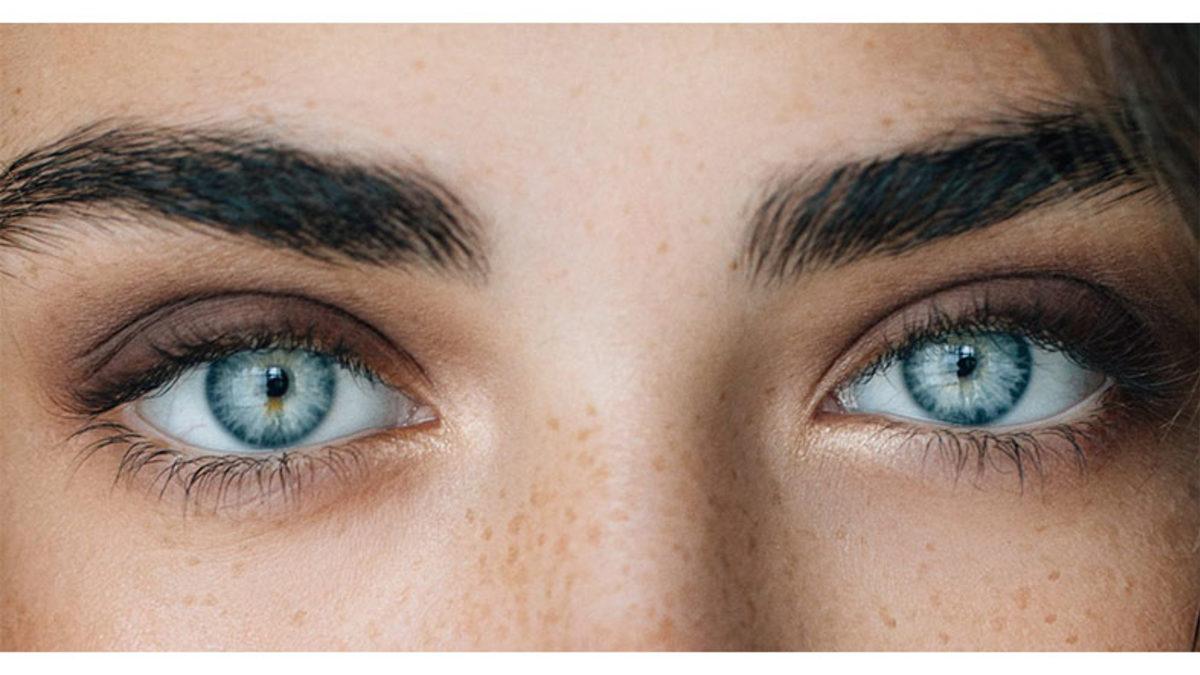 Kahverengi Gözlülere Üzücü Haber: Bilime Göre Gözlerimizin Rengi Okumamızı Etkiliyor!