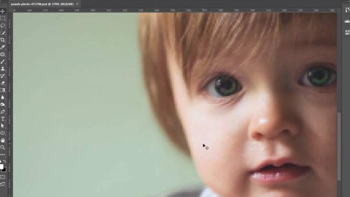 Fotoğraflarda Olduğumuz Kişiden Neden Farklı Şekilde Görünüyoruz? Teknik ve Psikolojik Nedenleriyle Açıklıyoruz