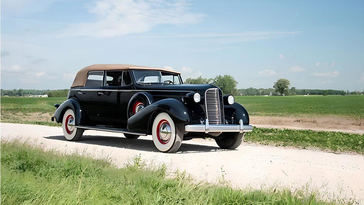 Atatürk’ün Makam Arabası Cadillac 80 Serisi Hakkında 8 İlginç Bilgi: Dönemine Göre İnanılmaz Teknolojiler Sunuyordu!