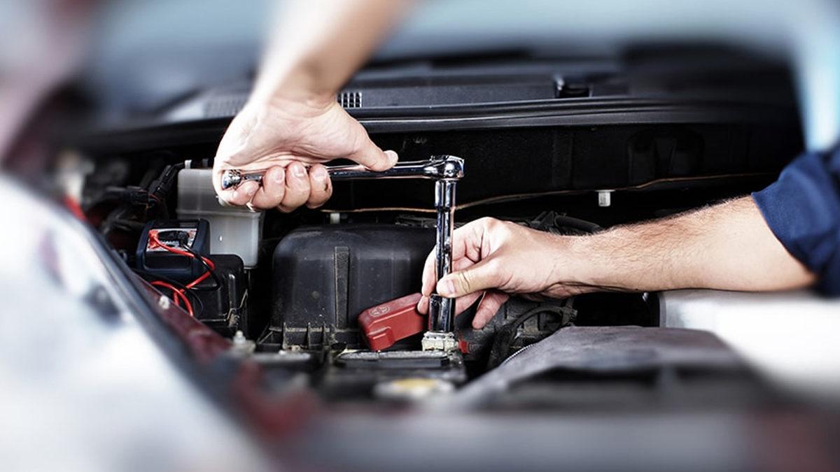 Tartışmalara Noktayı Koyuyoruz: Araç Onarım Sırasında Eş Değer mi Yoksa Yan Sanayi Parça mı Kullanmalıyız, Birbirlerinden Farkı Ne?