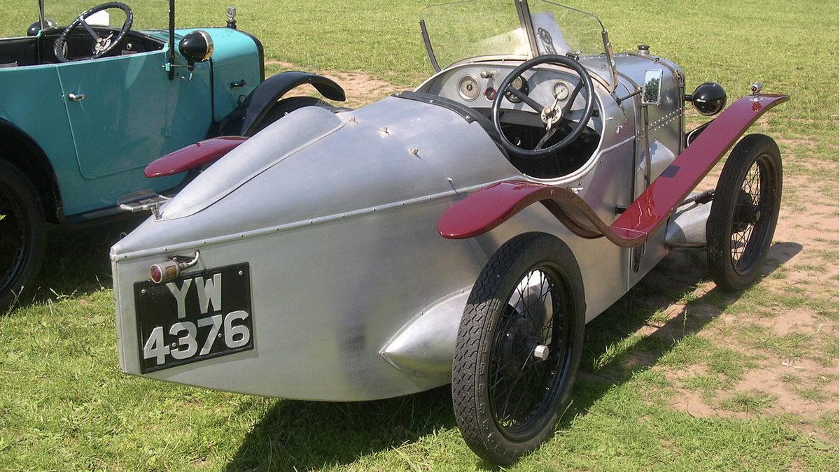 Döneminin Pahalı Otomobillerine Kafa Tutmak İçin Yapılan Otomobil ile Tanışın: Küçük Ama Güçlü “Austin Seven”