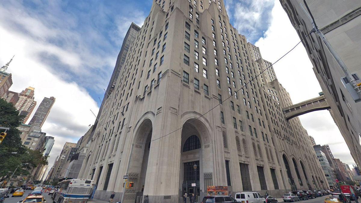 Döneminin Ötesinde Bir Mühendislikle New York’un En Yüksek Binası Olmayı Hedefleyen 11 Madison Avenue Ne Oldu da Yan Binayı Bile Geçemedi?