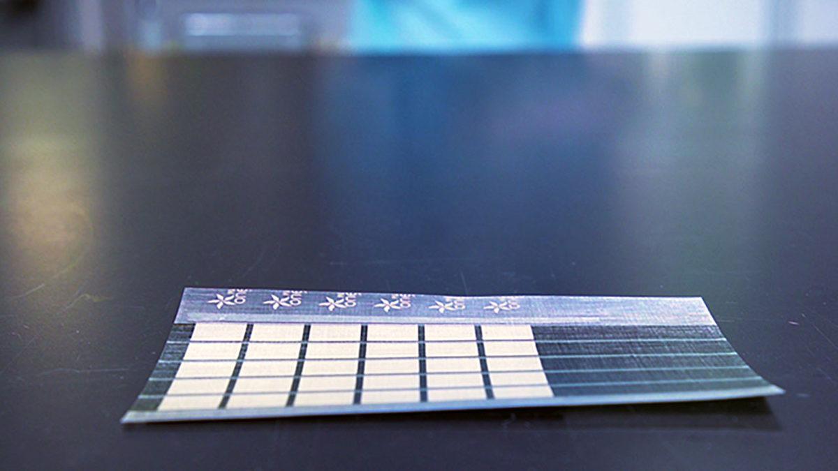 Devrimsel Bir Teknoloji: Her Yüzeyi Güç Kaynağına Dönüştürebilen Kâğıt İnceliğinde Güneş Panelleri