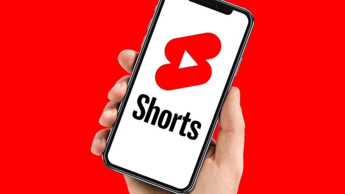 YouTube Shorts, Şimdi de TikTok’un Yapay Seslendirmelerini Kopyaladı (Başka Yeni Özellikler de Var)