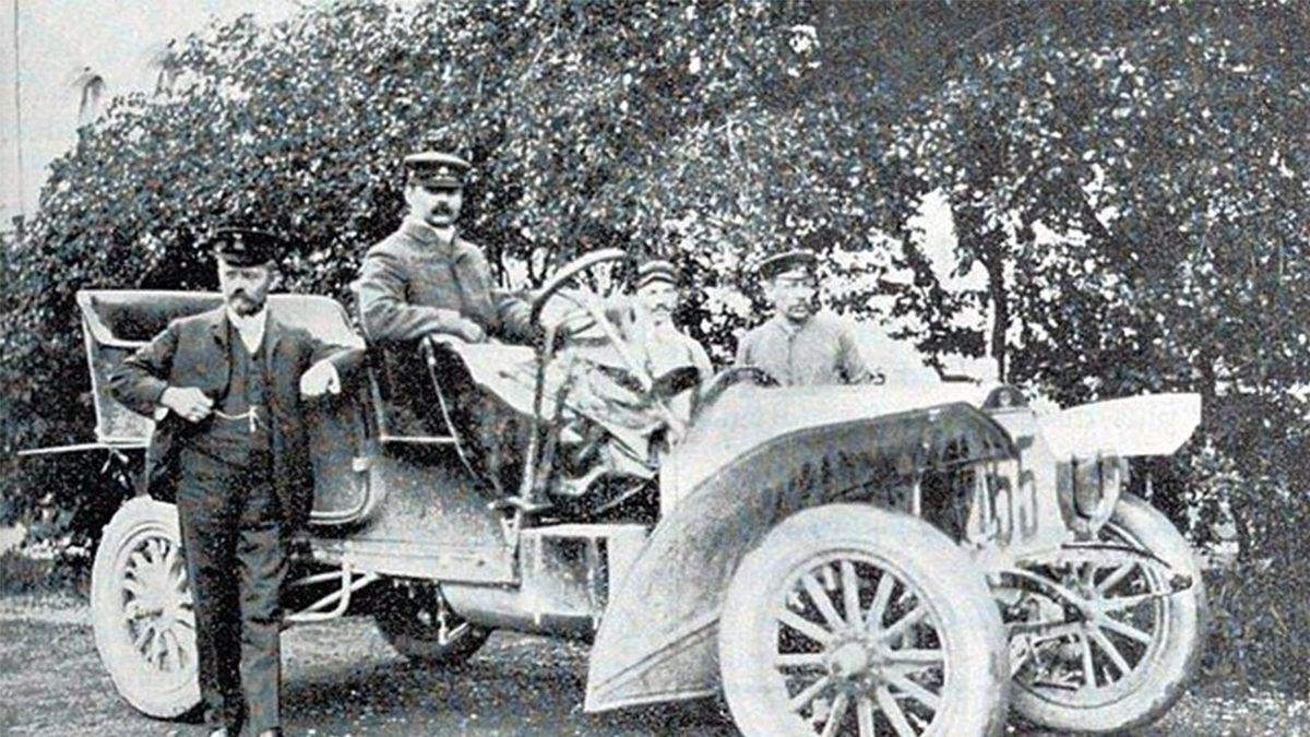 Audi’nin Logosunda Neden 4 Tane Halka Var, Bunlar Neyi Temsil Ediyor?