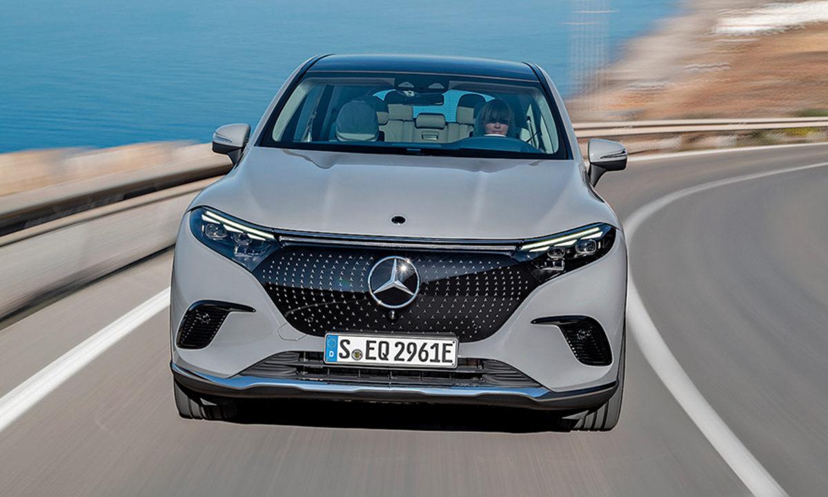 Mercedes-Benz, Kaç Otomobil Sattığını Açıkladı: Elektrikli Araç Satışları %25 Düştü!