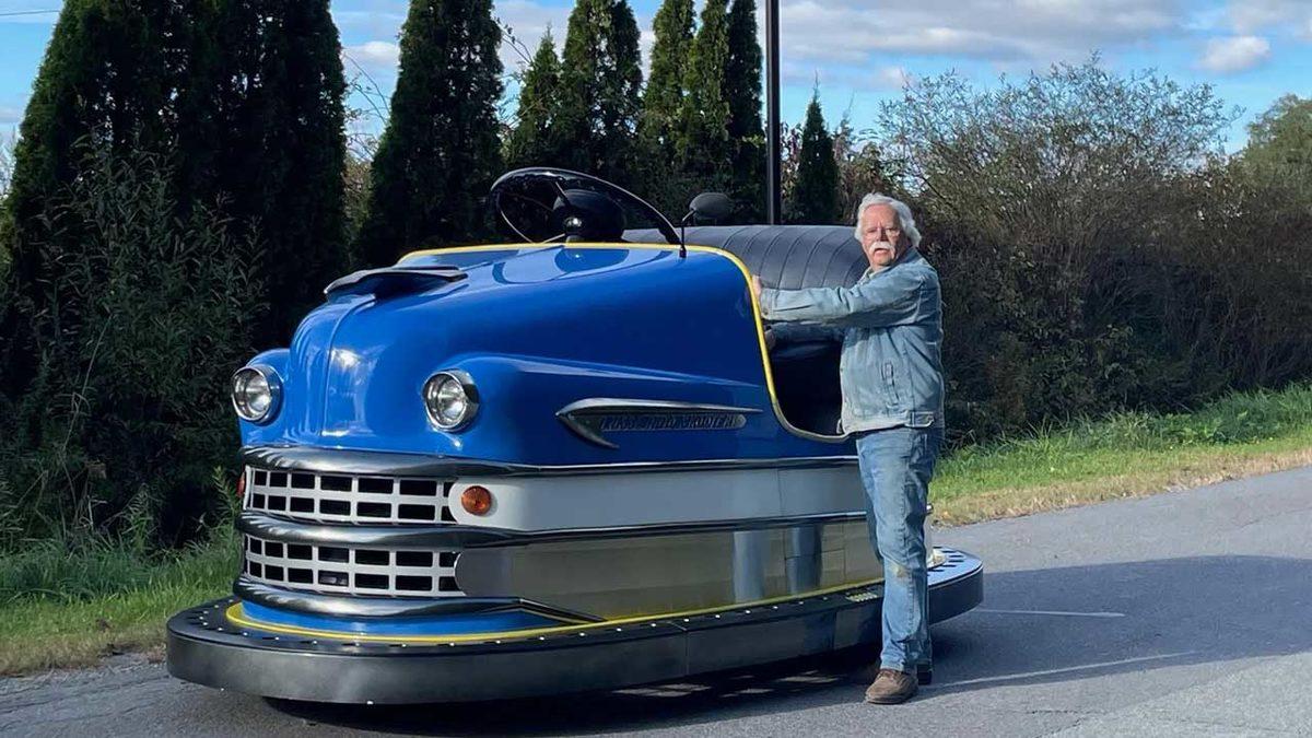 Bir Benzeri Daha Yok: Sadece Can Sıkıntısından Yapılan Gerçek Boyutlu Çarpışan Arabayla Tanışın