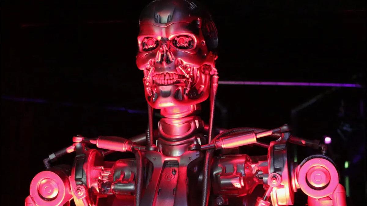 Bilim Kurgu Filmlerinin Gerçeğe Dönüştüğü Olay: Bir Robotun Tarihte İlk Kez İnsan Hayatına Mal Olduğu Kaza