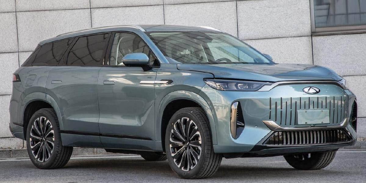 Chery’nin Hibrit Bir Modeli, Rekorlar Kitabına Girdi: Tek Şarj ve Depoyla En Uzun Mesafe Giden Şarj Edilebilir Hibrit SUV!