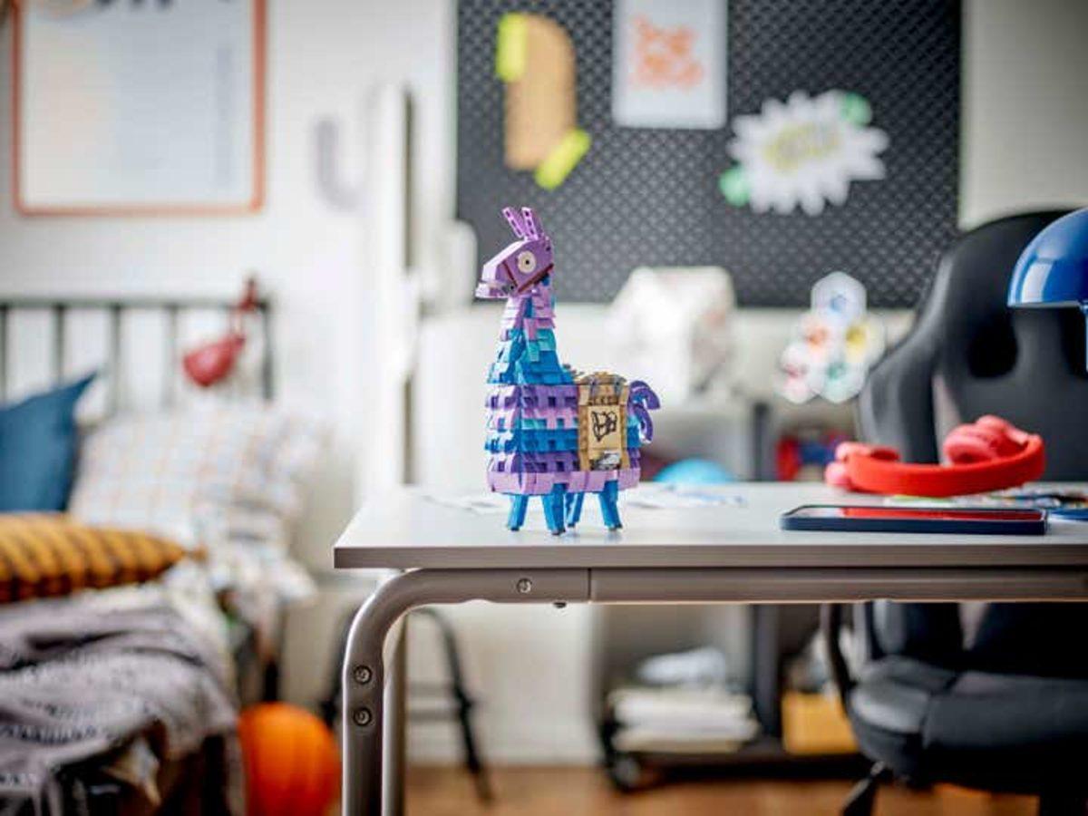 LEGO, Tarihinin İlk Fortnite Setlerini Duyurdu