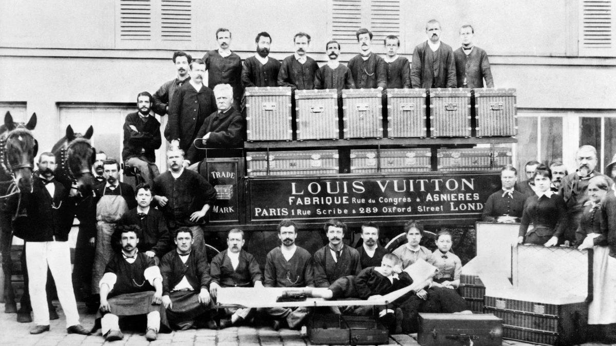 Louis Adlı Evsiz Bir Çocuk, Nasıl Oldu da Dünyanın En Lüks Markalarından Louis Vuitton’u Kurdu?