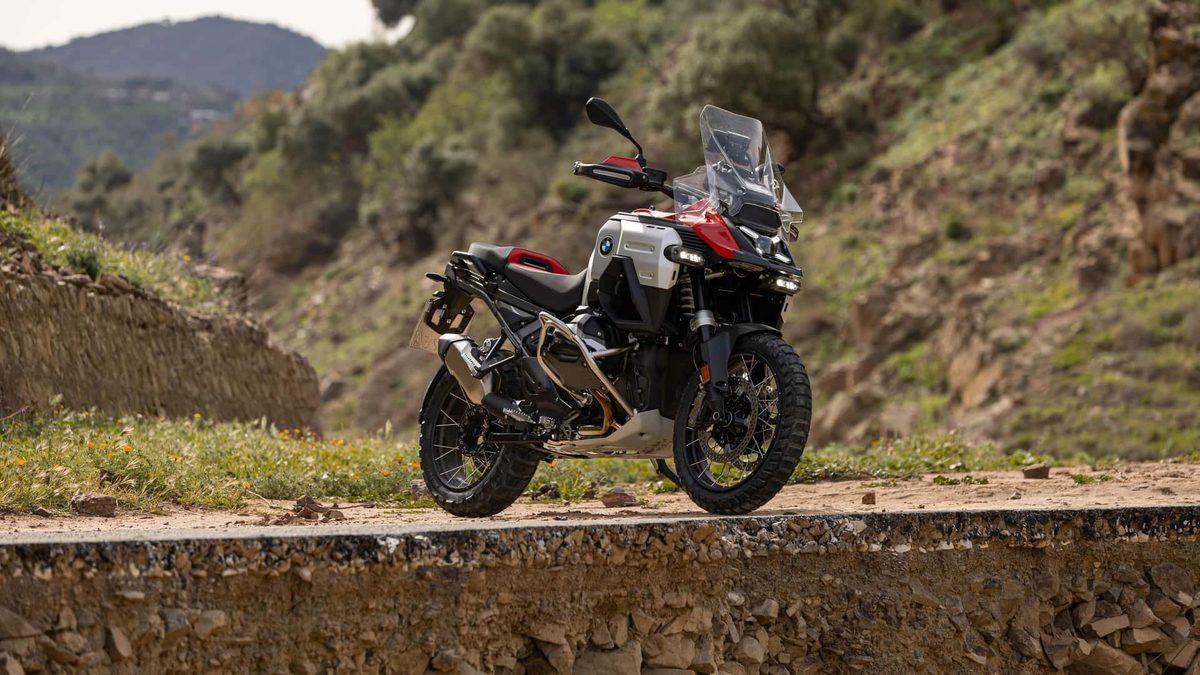 BMW, Yollara Hükmedecek R 1300 GS Adventure’ı Tanıttı