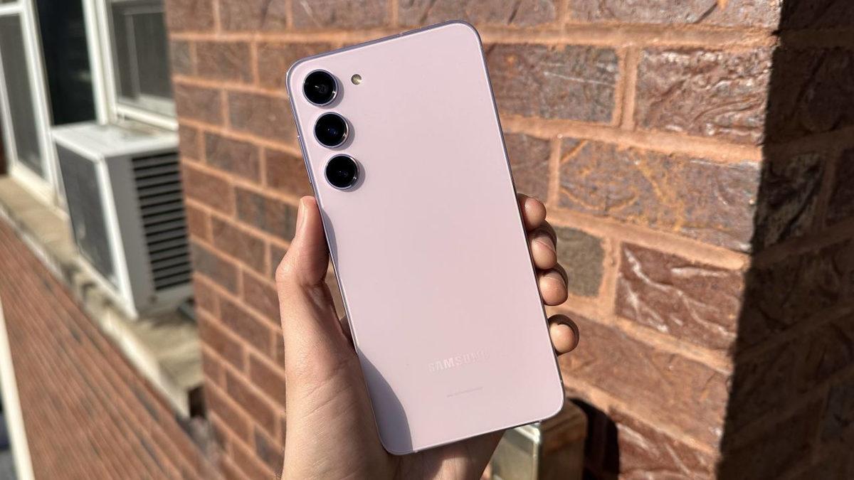 Samsung’un İlk Android 15 Betasının Çıkış Tarihi Belli Olmuş Olabilir