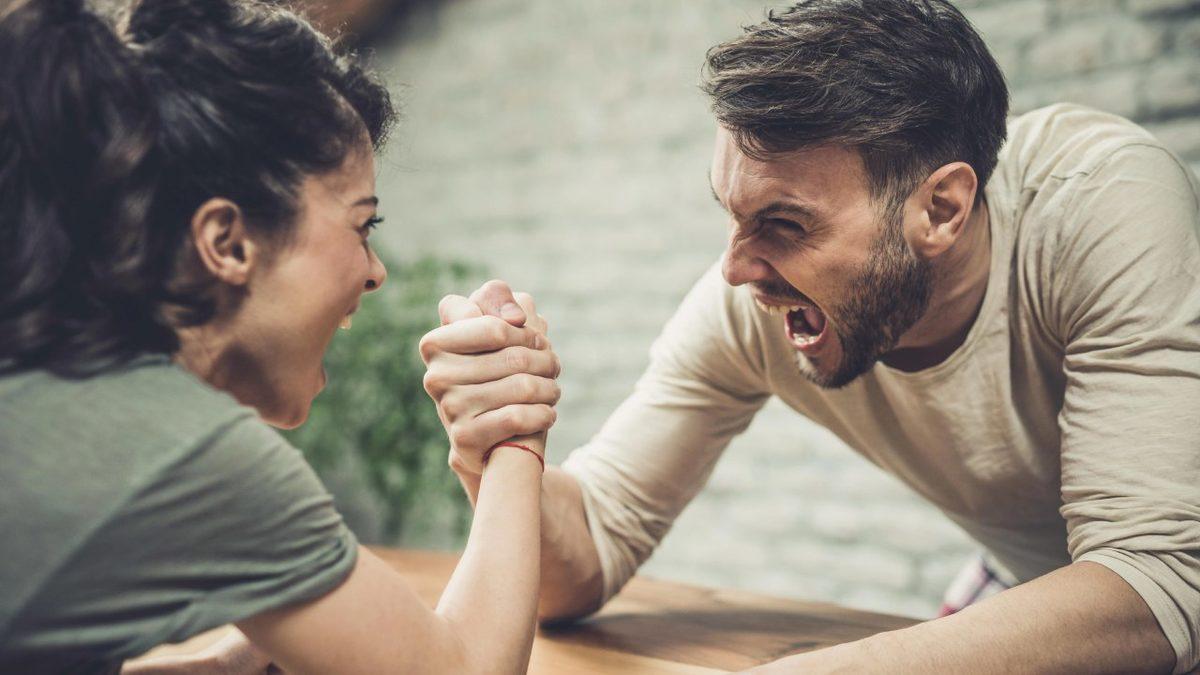 Kadınların Ağrı Hassasiyeti Gerçekten Erkeklerden Daha mı Yüksektir?