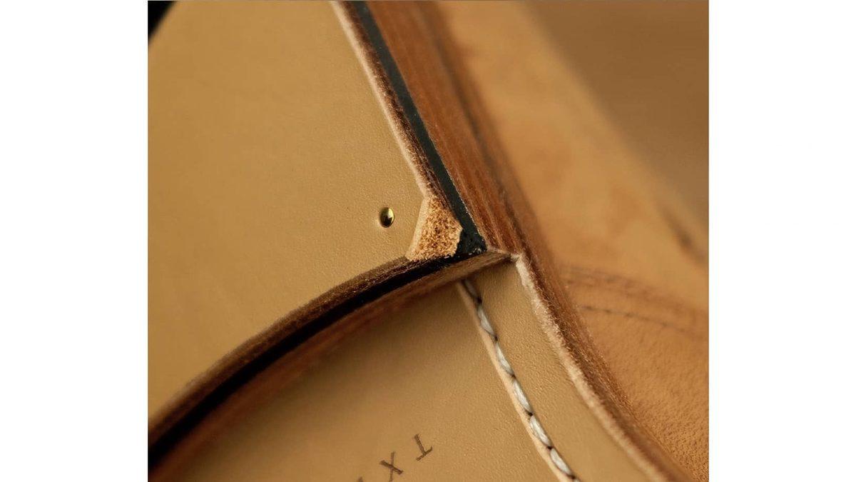 Eskiden Erkeklerin Giydiği Ayakkabıların Topuğunda Neden Böyle Bir Kesik Vardı? İşlevi Büyükmüş!