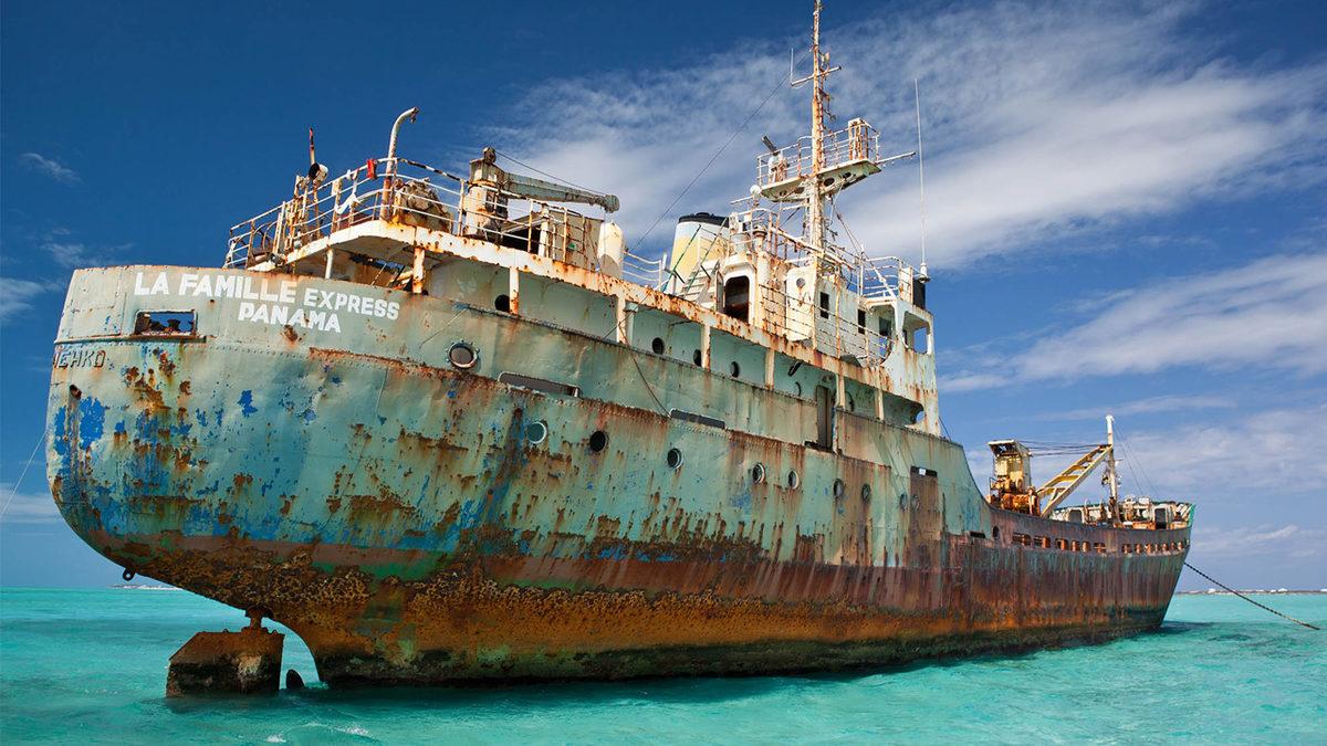 Metal Gemiler Sürekli Su Üstünde Olmasına Rağmen Nasıl Oluyor da Paslanmıyor?