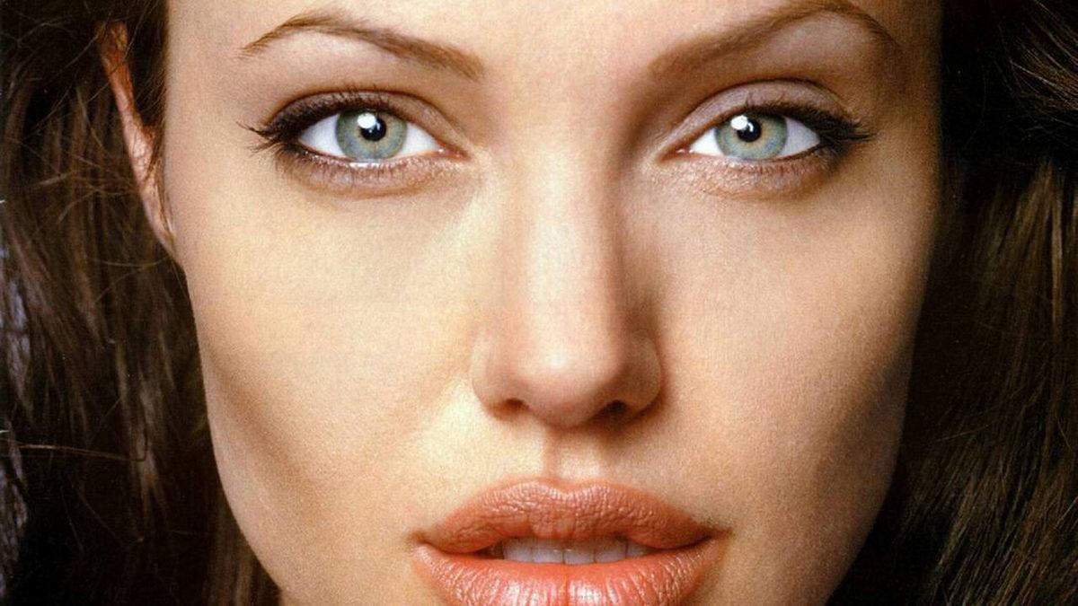 Burnumuzun Altında Yer Alan Bu Küçük Oluğun İşlevi Ne?