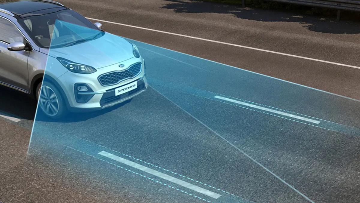 Araçların Hayat Kurtarıcı Özelliği: Şerit Takip Sistemi Tam Olarak Nasıl Çalışıyor?