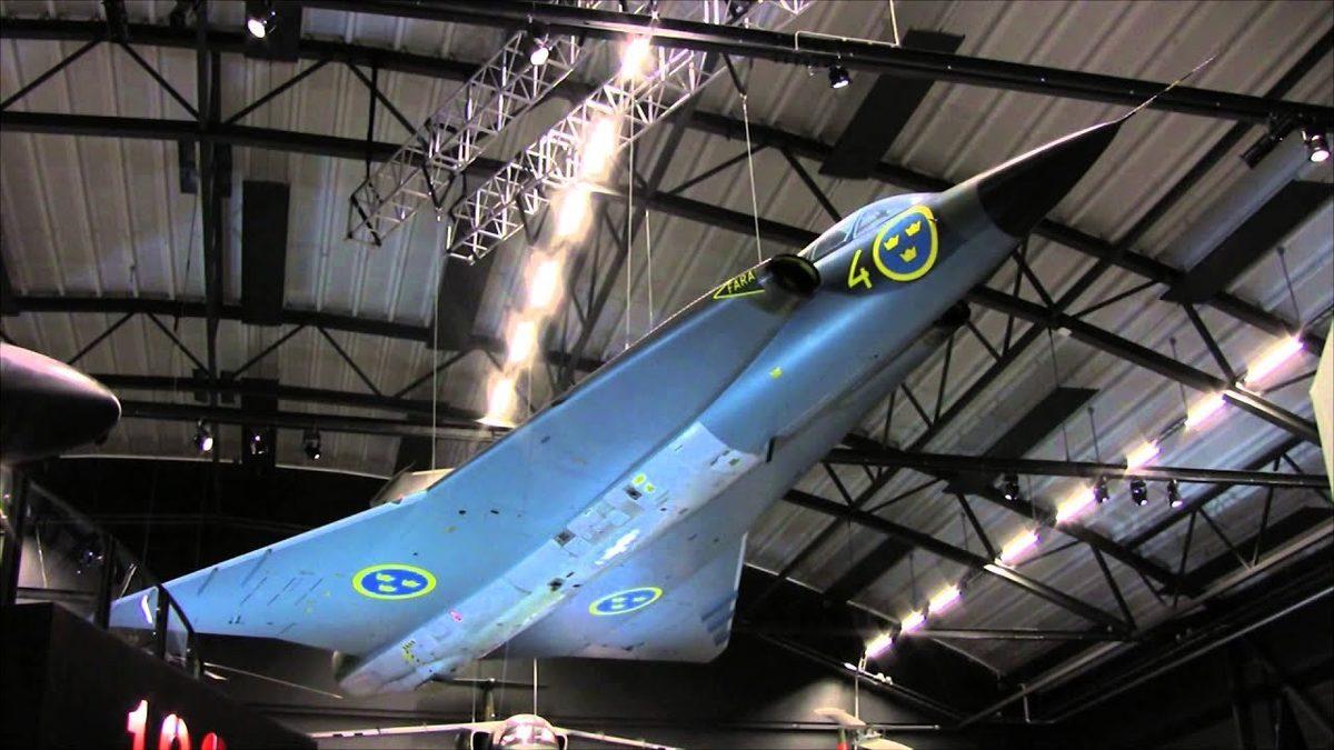 Delta Kanat Tasarımı, Savaş Uçaklarında Sıkça Kullanılırken Yolcu Uçaklarında Neden Tercih Edilmiyor?