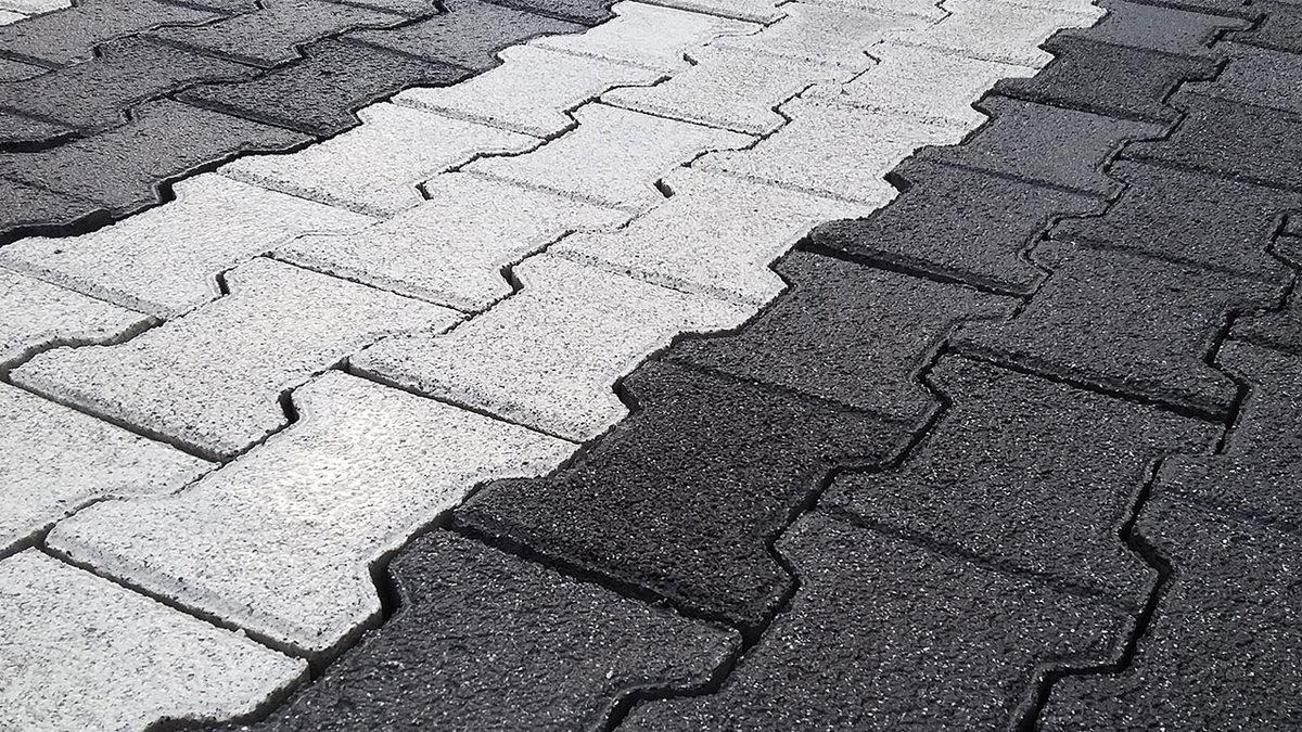 Neredeyse Her Yol ya da Kaldırımın Bu ’Kilitli Taşlarla’ Döşenmesinin Sebebi Ne?