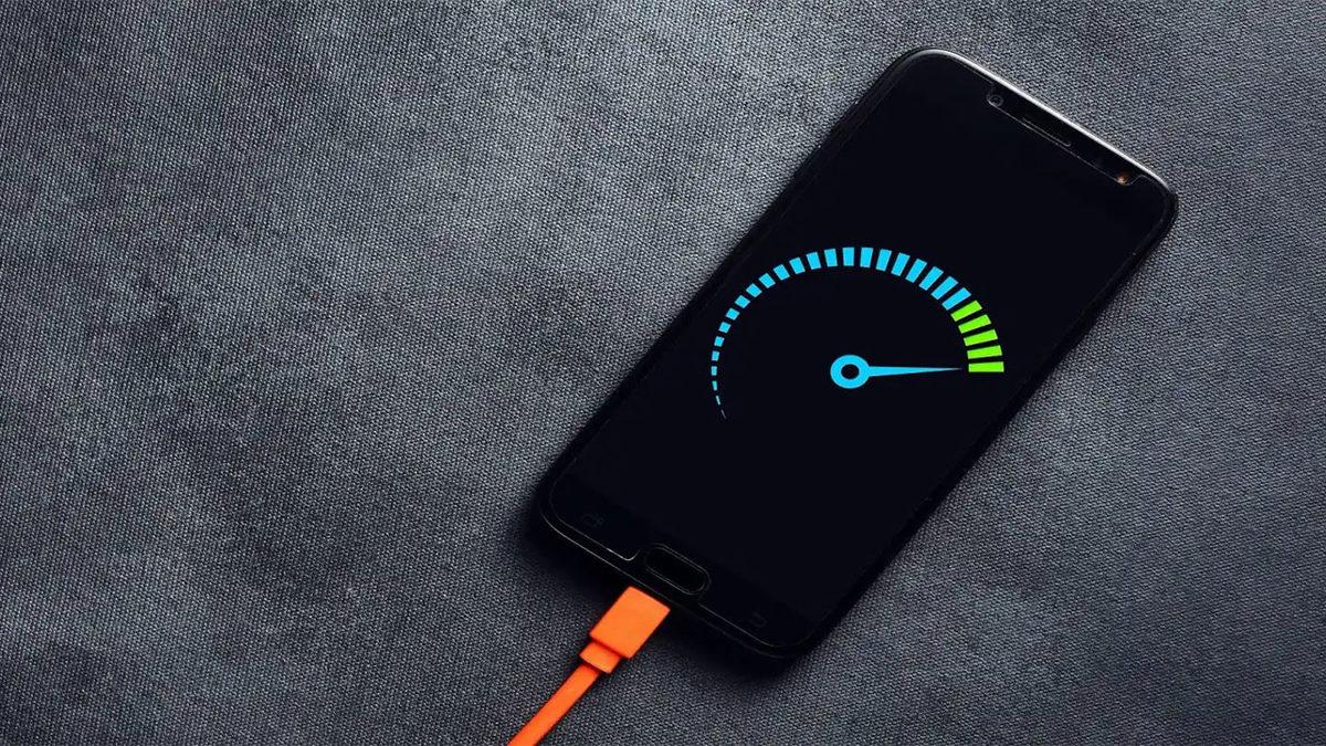 Cep Telefonlarımızın Hızlı Şarj Özelliği Düşündüğümüz Gibi Pil Ömrünü Kısaltıyor mu?