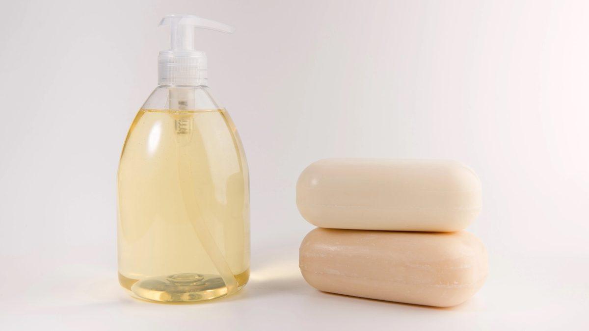 Kararsızlığa Bir Son Verelim: Katı Sabunlar mı Daha İyi Temizliyor, Sıvı Sabunlar mı?