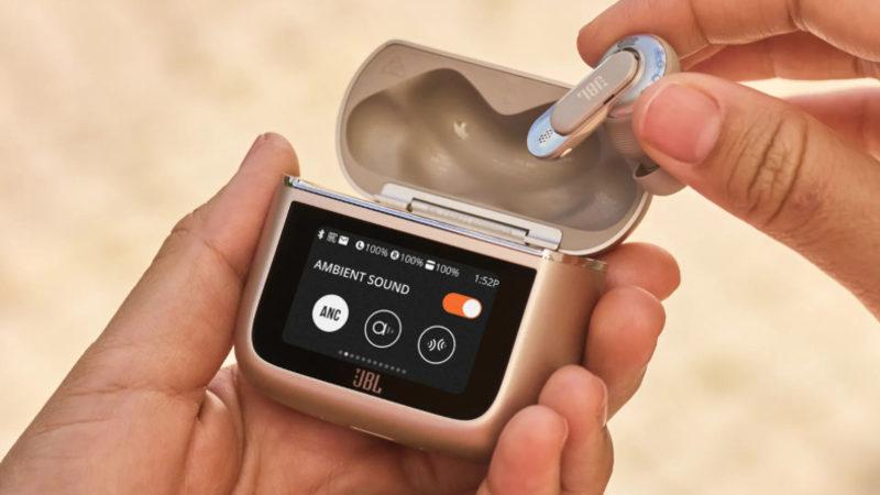 JBL, Şarj Kutusunun da Seviye Atladığı JBL Tour Pro 3’ü Tanıttı