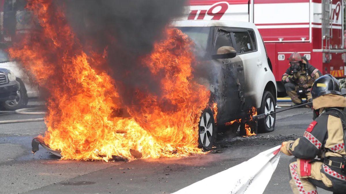 Türkiye’de de Olmuştu: Bazı Elektrikli Araçlar Neden Bomba Gibi Patlıyor?