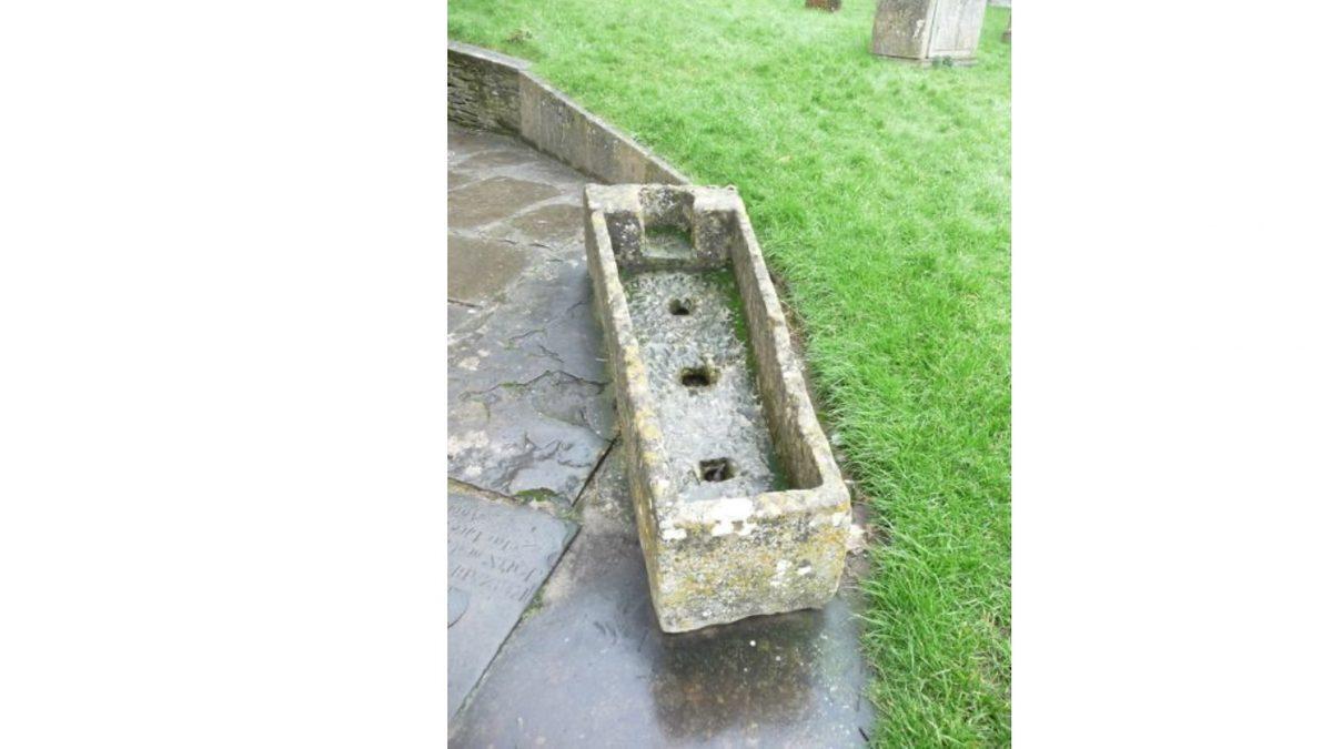 Orta Çağ’da Tabutlara Neden Delik Açıyorlardı? Korktukları Bir Şey Varmış!