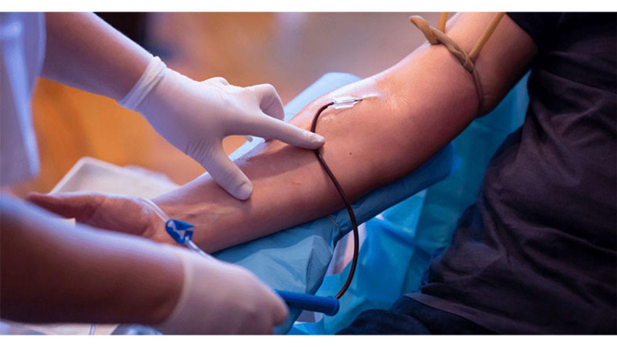 Kan Bağışlayan Kişinin Aşısı, Kan Nakledilen Kişiyi de Doğal Olarak Aşılı Kılıyor mu? İşte Bilimin Cevabı!