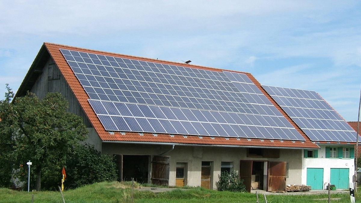 Çevre Dostu Güneş Enerjilerini Her Çatıda Görmenizin Önündeki En Büyük 6 Engel