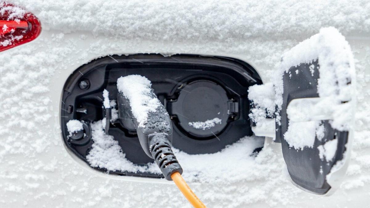 En Hızlı Şarj Olma Süresi 12 Dakika: Peki Araç Üreticileri Neden Bu Sınırı Aşamıyor? Elektrikli Arabalar Daha Hızlı Şarj Olamaz mı?