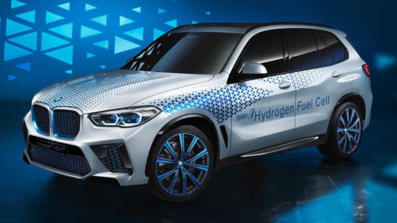 BMW ve Toyota, Elektriklinin Alternatifini Buldu: Hidrojenli Otomobil İçin Tarih Verildi!