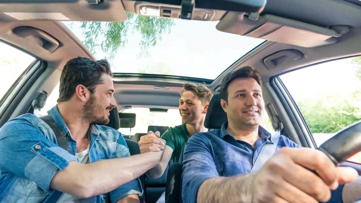 Paylaşımlı Yolculuk, Türkiye’de Neden Bir Türlü Çözüme Ulaştırılamadı? Gerçekten Dijital Korsan Taksicilik mi?