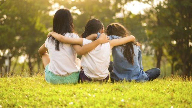 Şaşırtan Araştırma: Arkadaş Çevresinin Genetik Yapısı Sağlık Risklerini Şekillendiriyor!