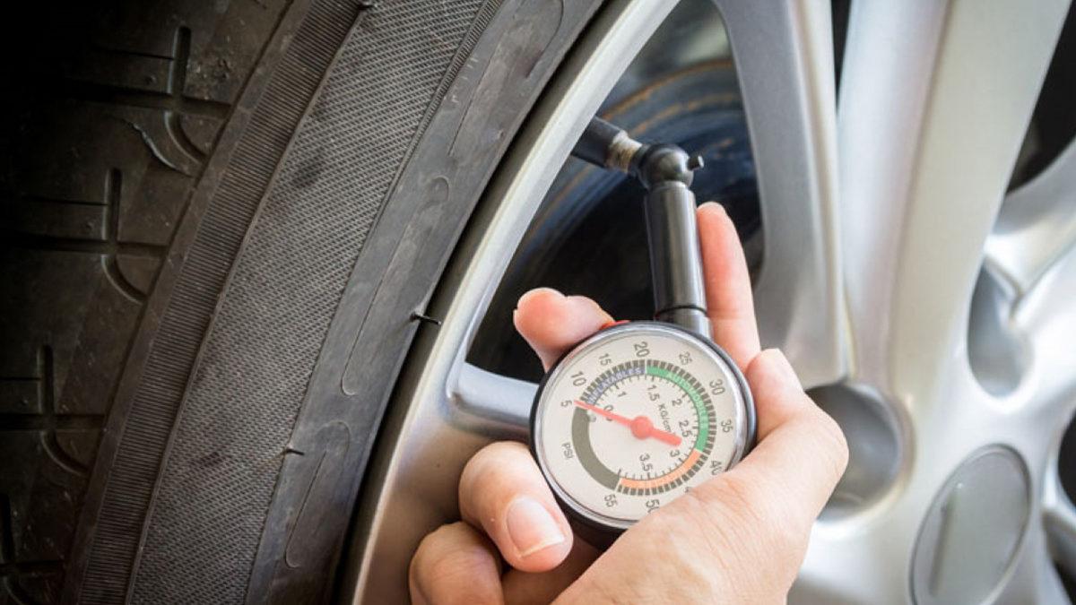 Direksiyonunuzun Sertleştiğini Hissediyorsanız Bu 5 Problemden Biri ile Karşı Karşıya Olabilirsiniz