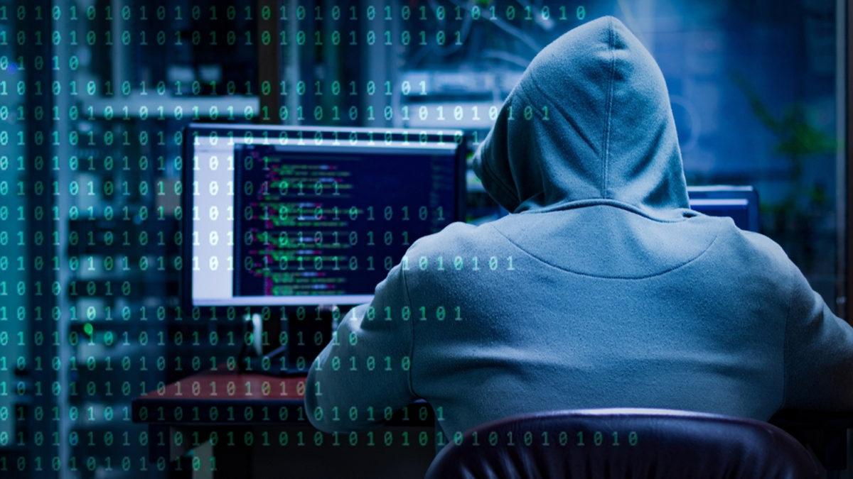 Herkesin Aklında Tek Bir Soru: Acaba Bizi Dinledikleri İçin mi Bir Şey Konuştuktan Sonra Onun Hakkında Reklamlar Görüyoruz?