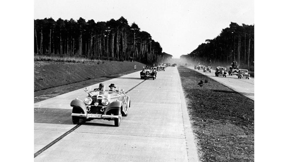 Her Ülkenin Otobanında Bulunan Hız Sınırı Kendisini 