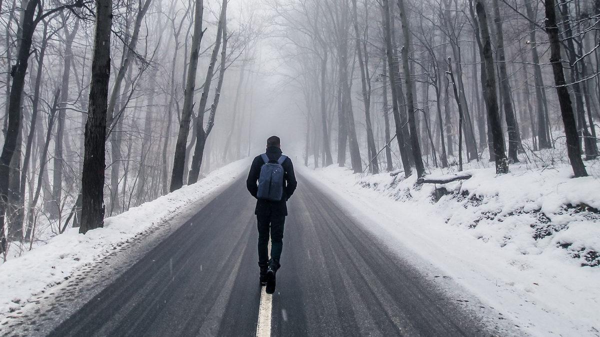 Soğukta Koşmak mı Yoksa Yürümek mi Daha Mantıklı? Hangi Seçenek Sıcak Tutuyor?