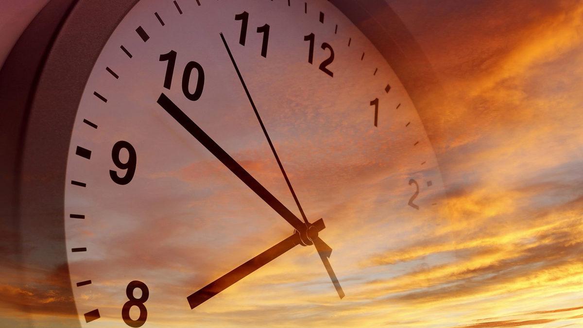 Daha Yeni Gelmiştik!: Yeni Yerlere Gittiğimizde Zaman Neden Daha Hızlı Geçiyor?