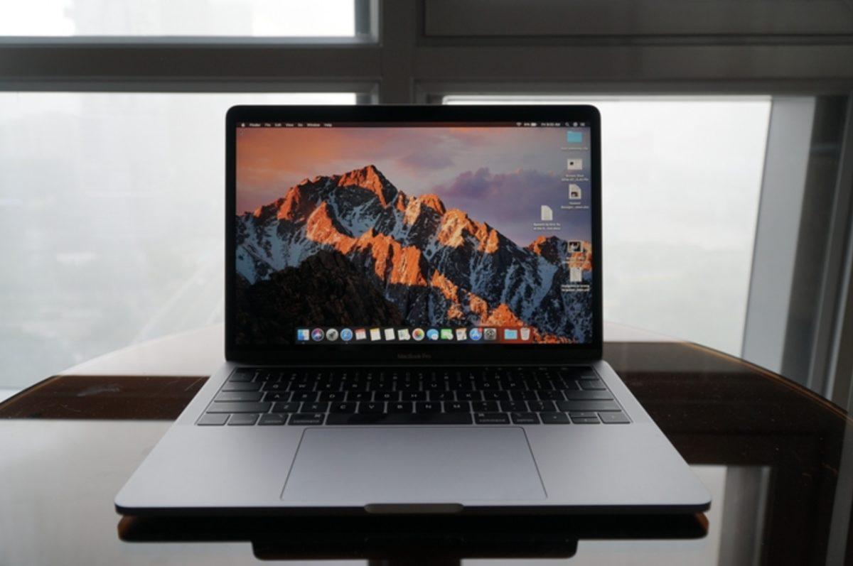 Apple, 12 Mac Modelini 