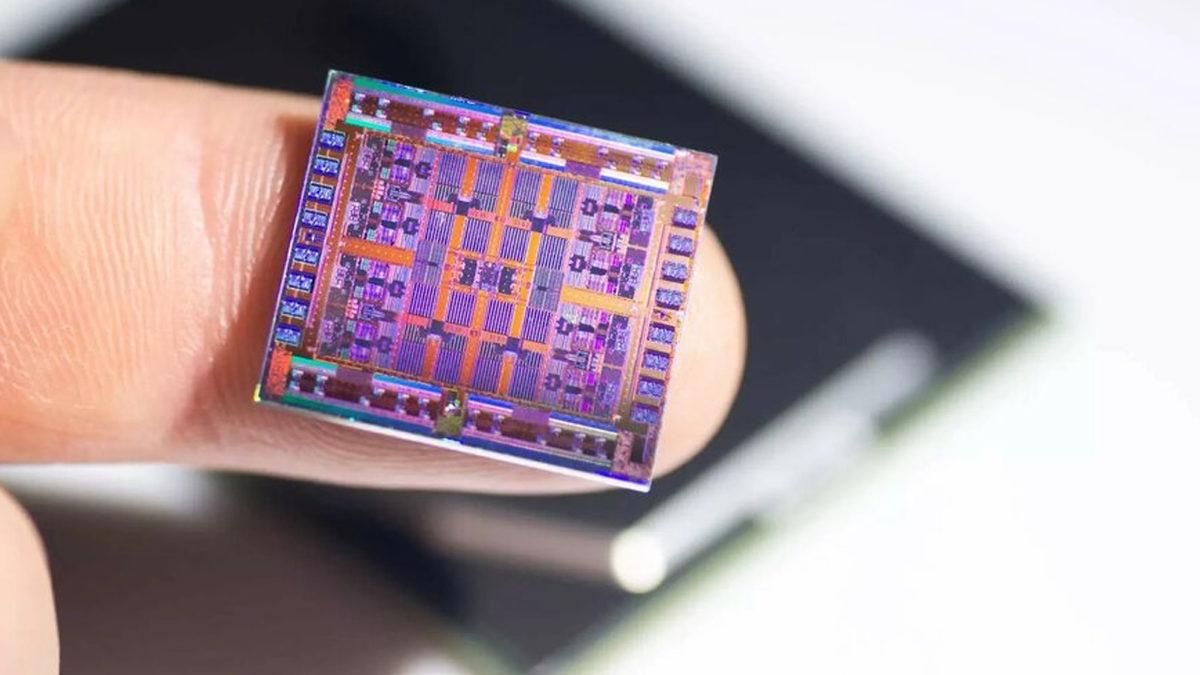 Telefonda Uygulamaların Kendi Kendine Kapanmasının Nedenlerini ve Çözümlerini Anlatıyoruz