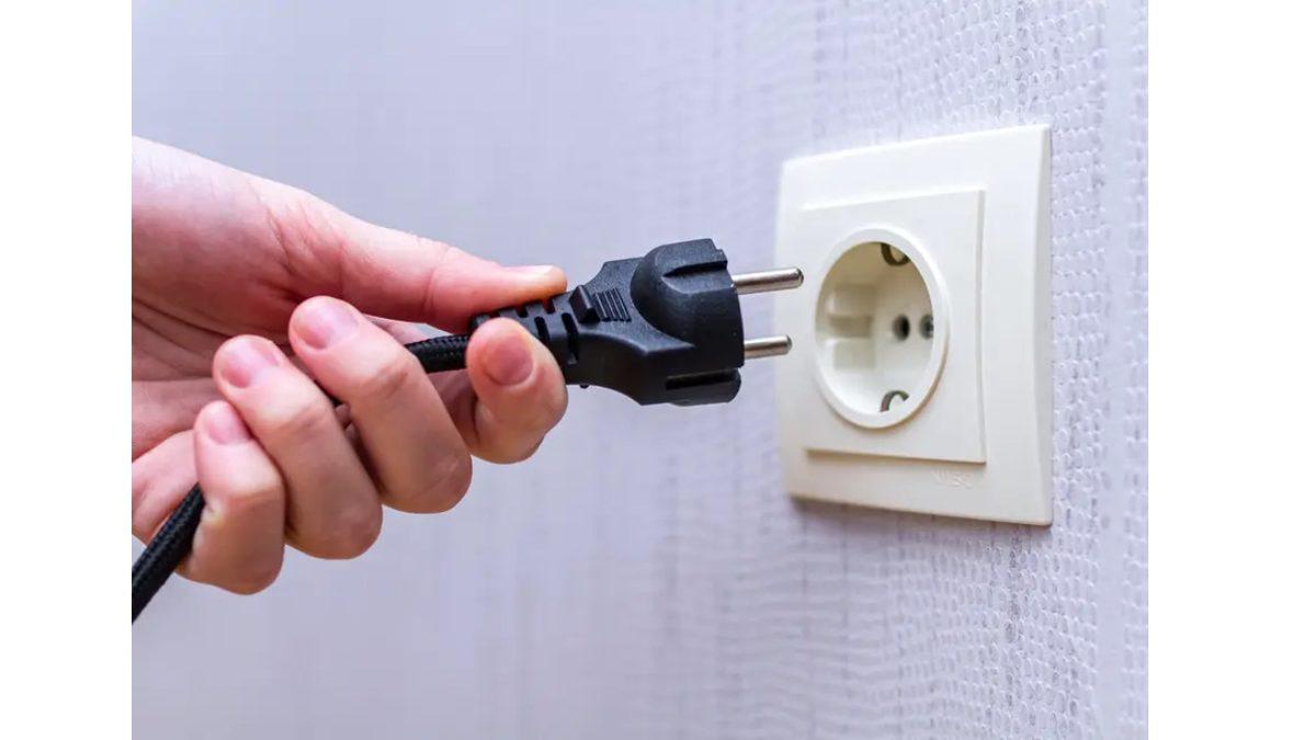 Hayat Kurtarır: Fişten Çıkardığınız Cihazı Tekrar Takmadan Önce Neden 30 Saniye Beklemelisiniz?